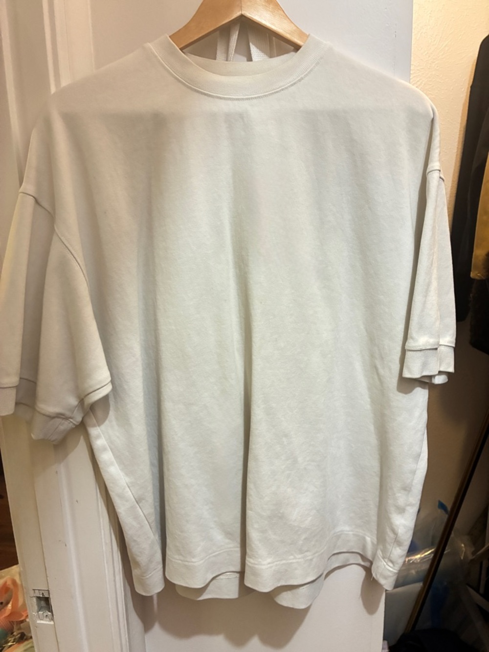 EUC Denim Flower Men's Crewneck heavy thick material T‑Shirt in Light Off-White - Picture 3 of 6